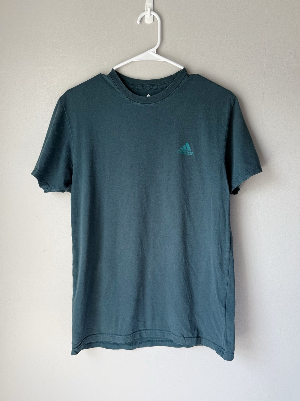 Adidas Men’s Blue/Green Crew Neck Short Sleeve Tee